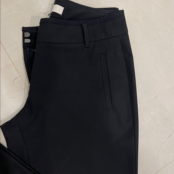 Elegant Black Women's Pants - Picture 4 of 6